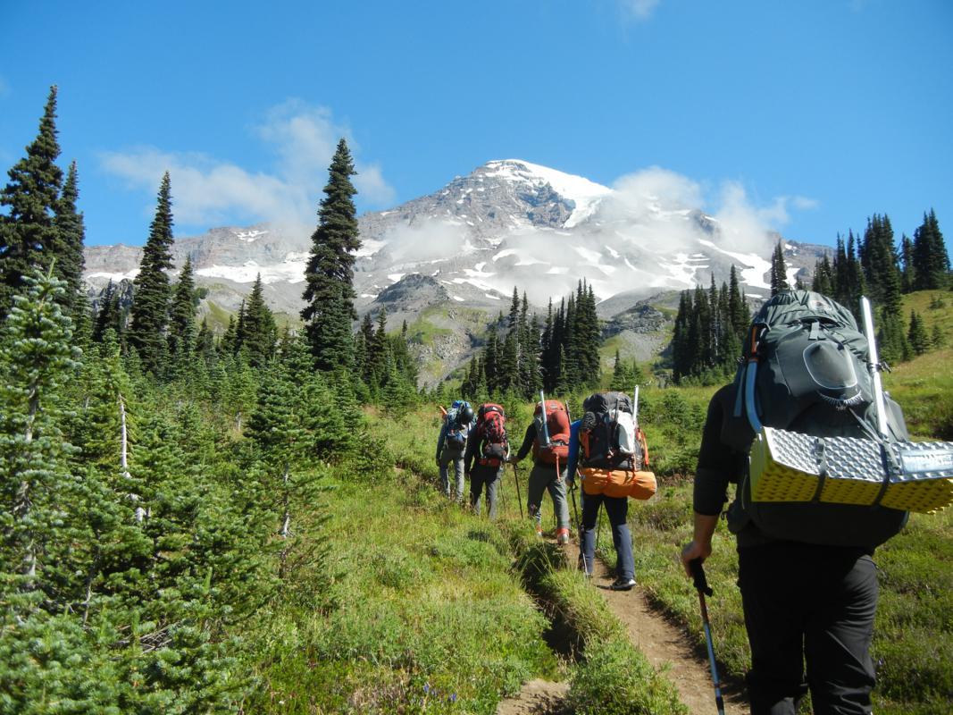 Reunions Will Find the Complete Package in Tacoma, Washington